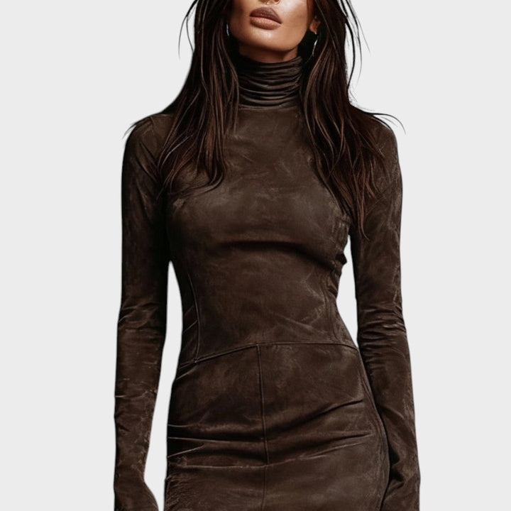 Aurea | Vestido Corto de Ante con Cuello Alto