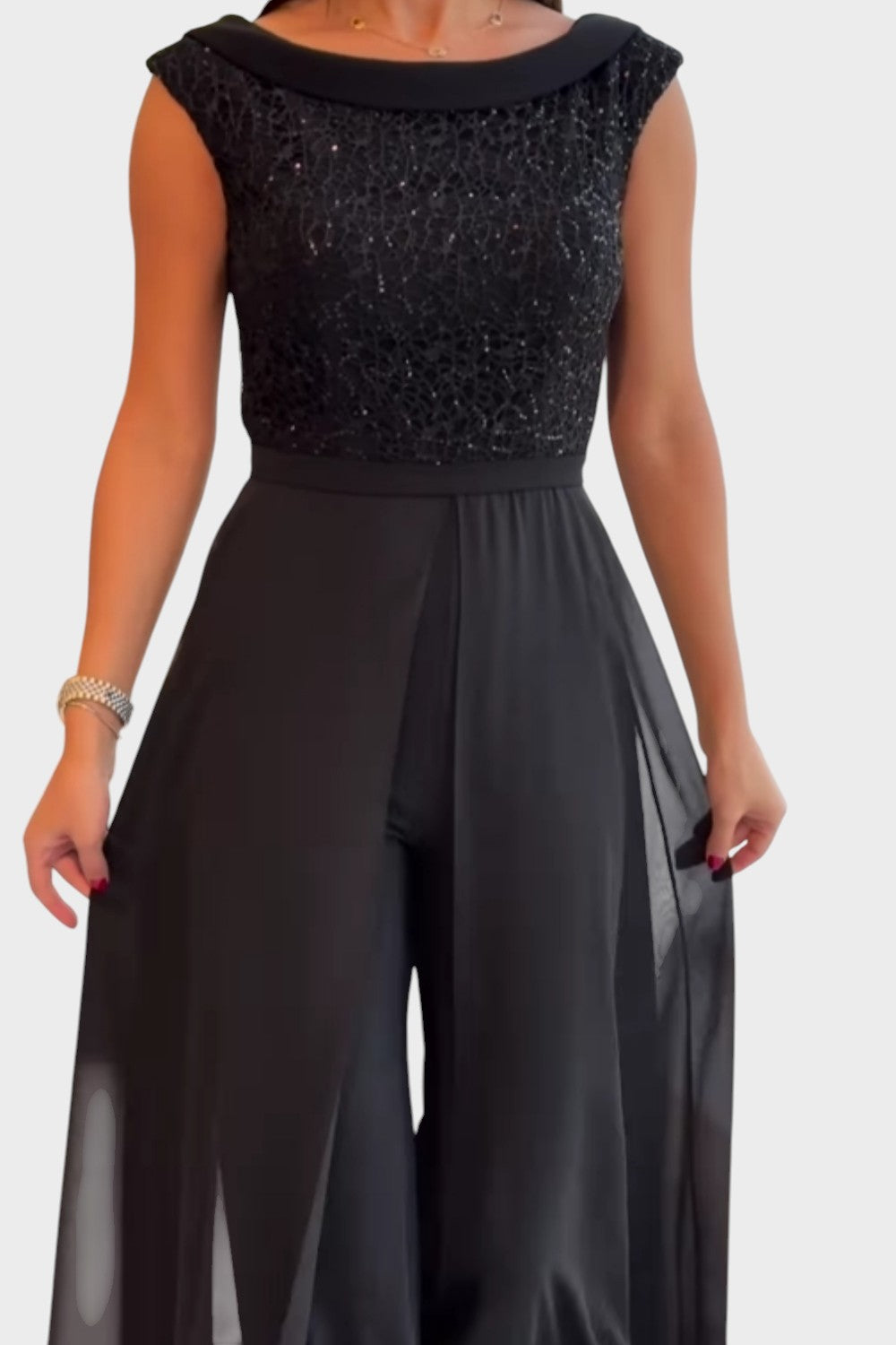 Mónica – Macacão Elegante