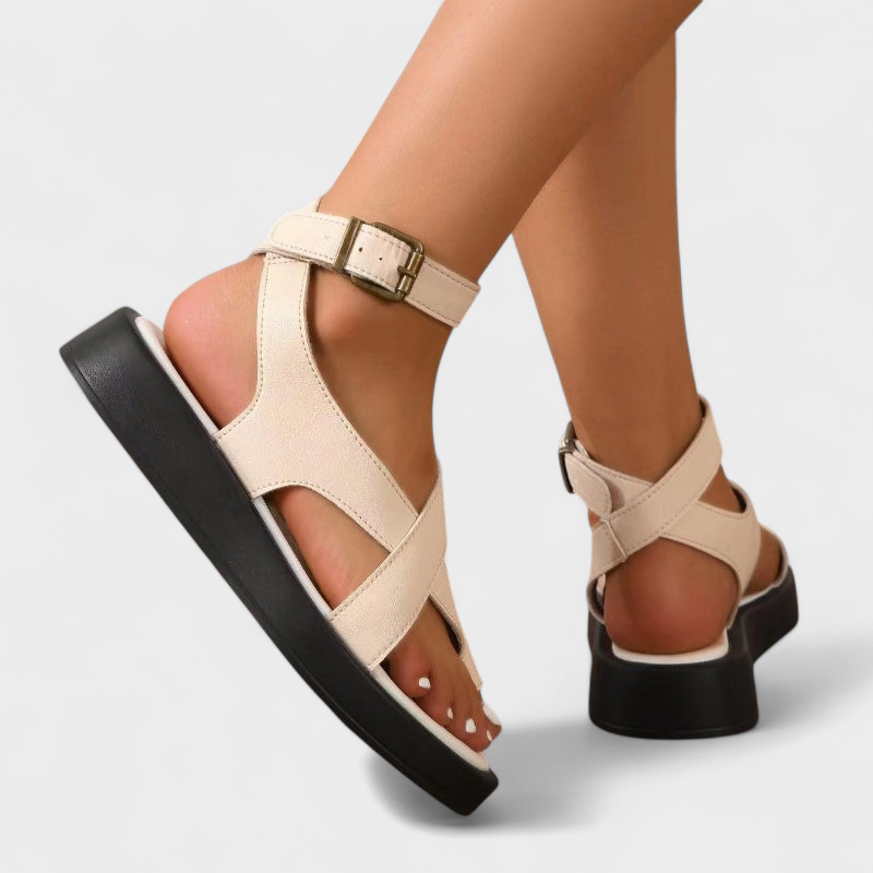 Jéssica - Sandálias Modernas