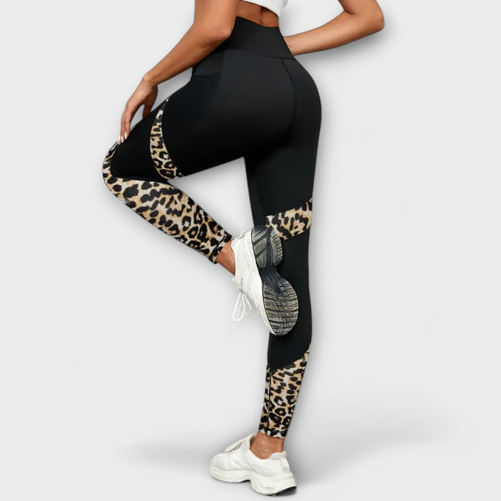 Calça de Treino Alta com Estampa de Leopardo