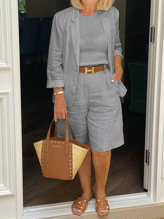 Leontina - Conjunto de Blazer e Calções de Alças