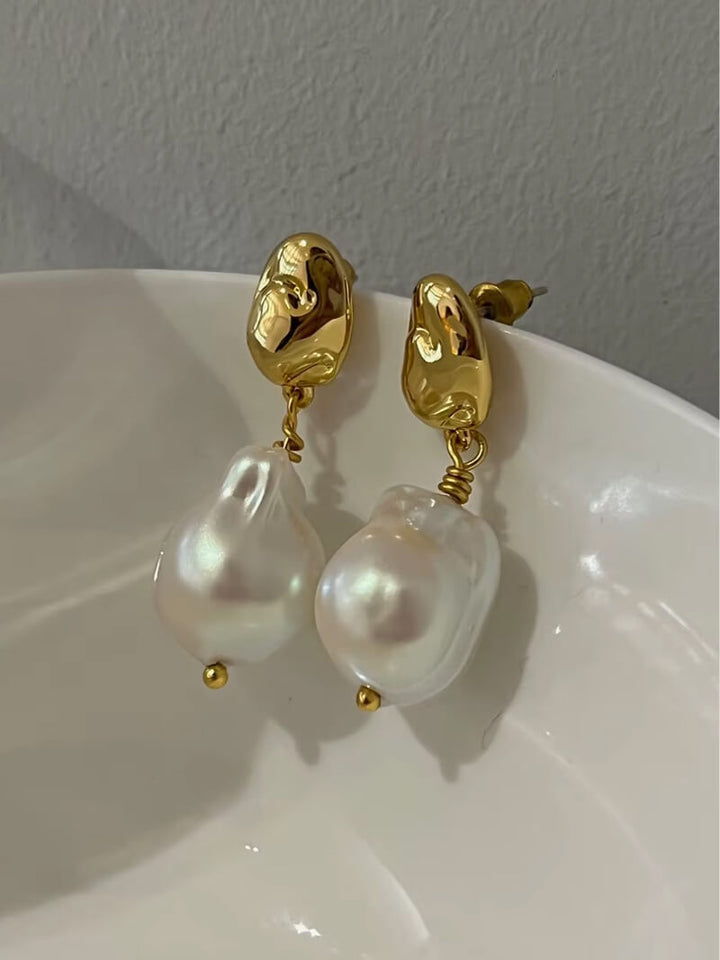 Brincos de Pérola Serena