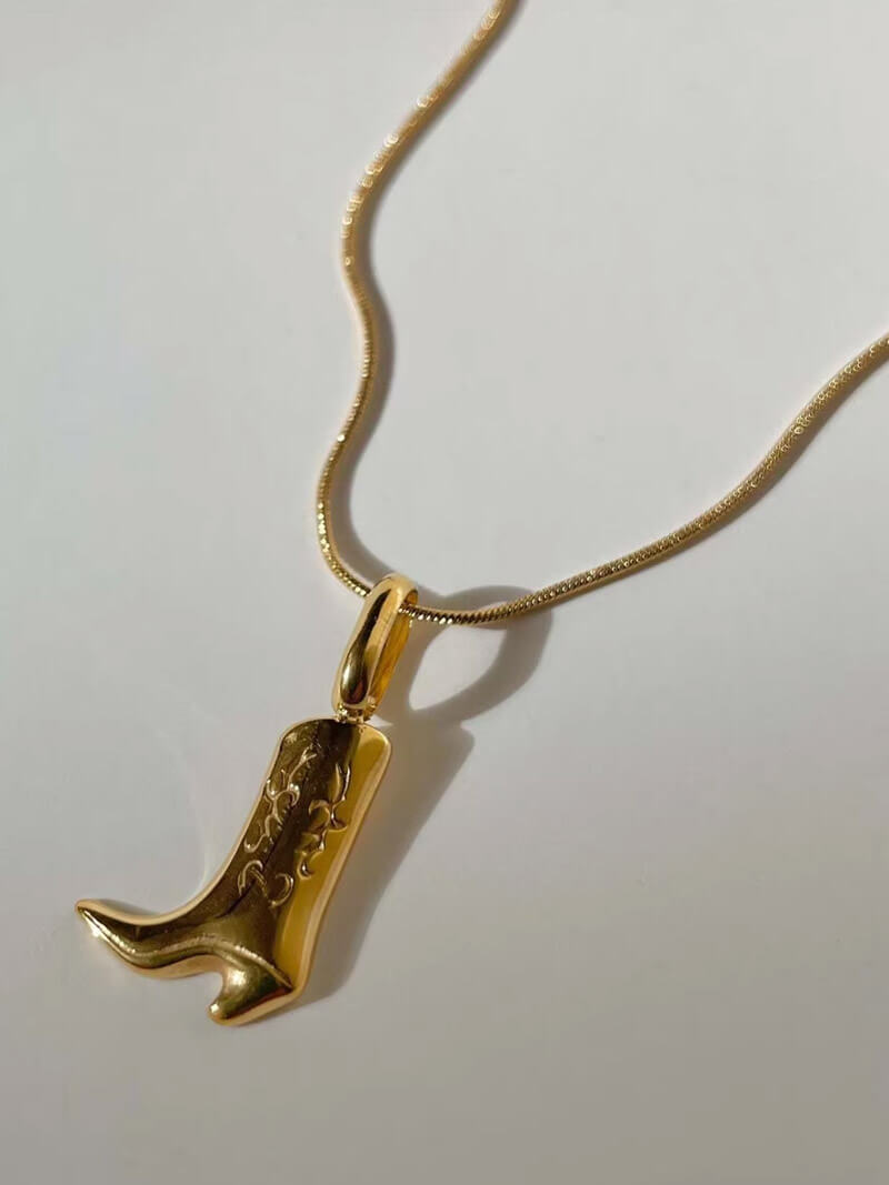 Colar de Bota de Cowboy