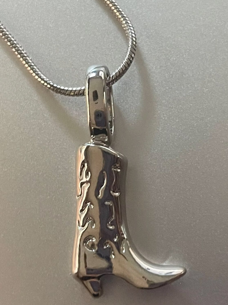 Colar de Bota de Cowboy