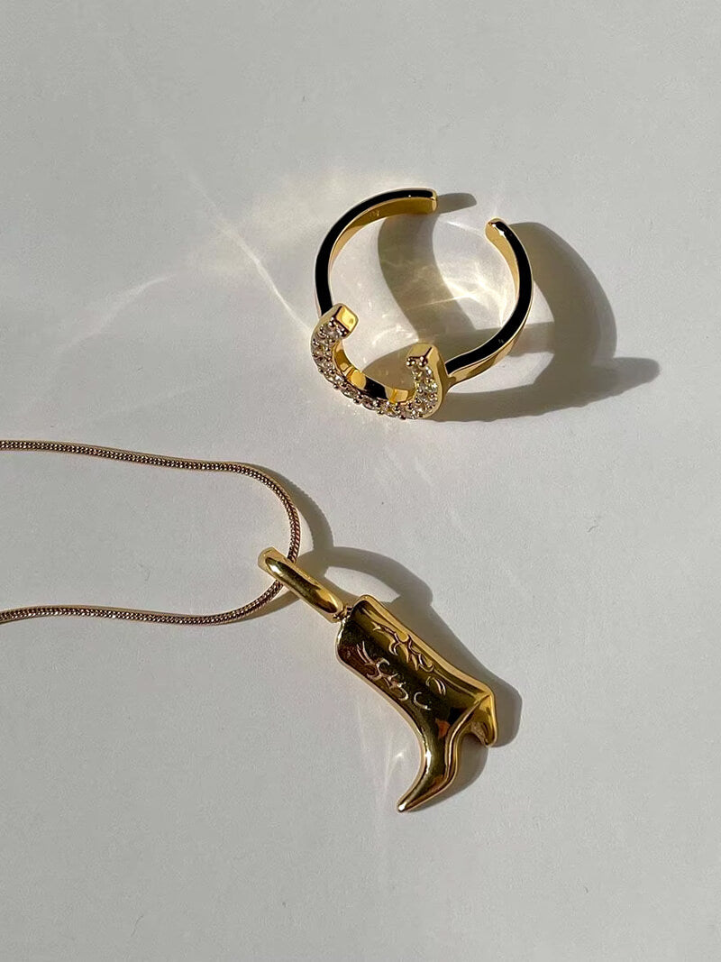 Colar de Bota de Cowboy