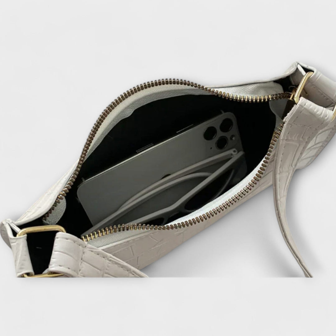 Eline. Bolsa de Couro Brilhante