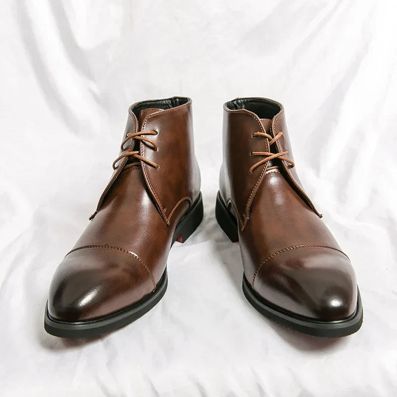 Botas Chukka de Couro Thomas Hudson