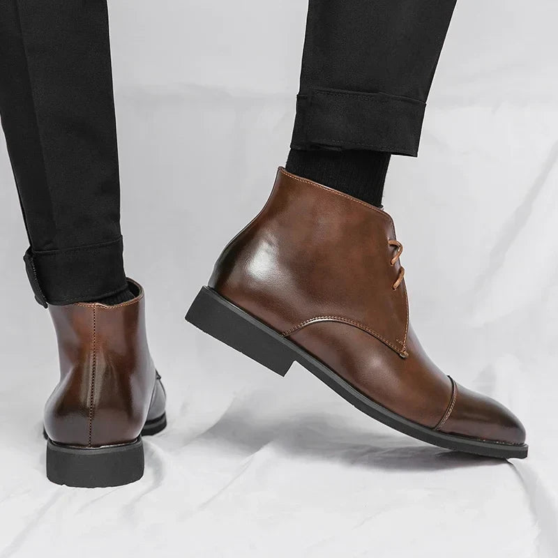 Botas Chukka de Couro Thomas Hudson