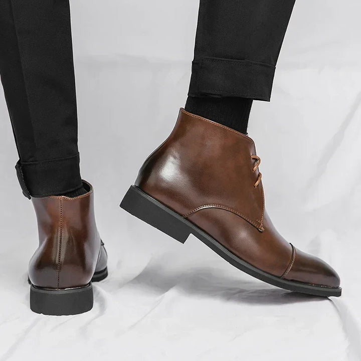 Botas Chukka de Couro Thomas Hudson