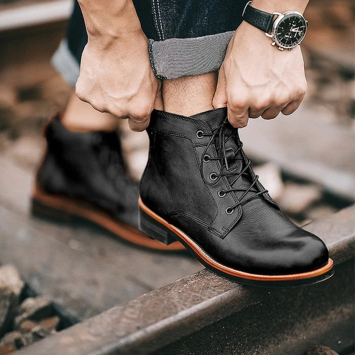 Botas de Couro Lace-up Clinton Adams