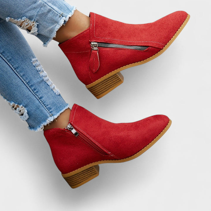 Botas Emma Azul Claro em Camurça com Cano Baixo