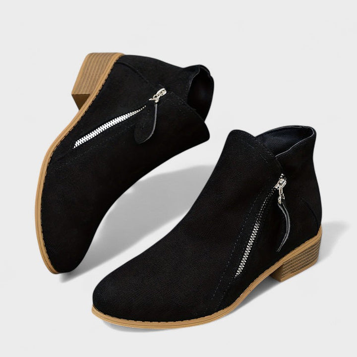 Botas Emma Azul Claro em Camurça com Cano Baixo