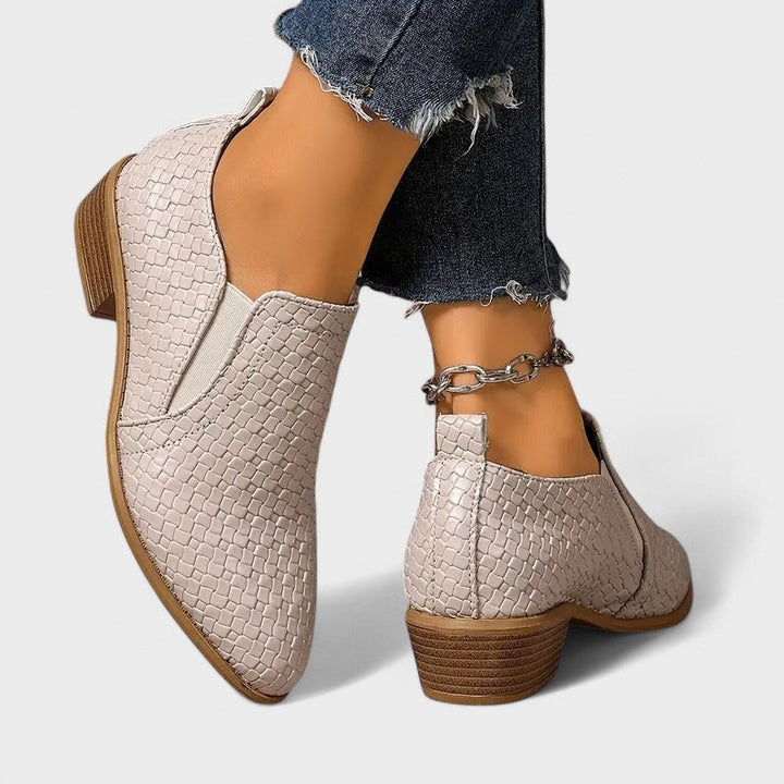 Julia- Sapatos casuais elegantes