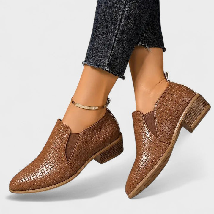 Julia- Sapatos casuais elegantes