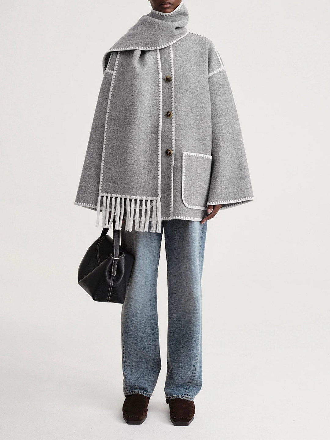 Casaco de Lã com Gola de Lenço