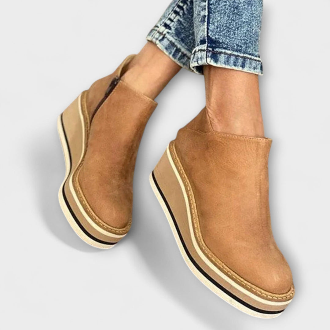 Marie- Botas Elegantes e Confortáveis