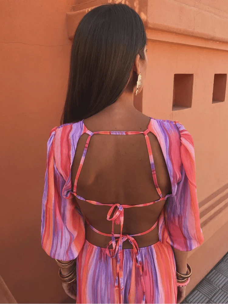 Paloma – O Vestido com um Toque de Atrevimento