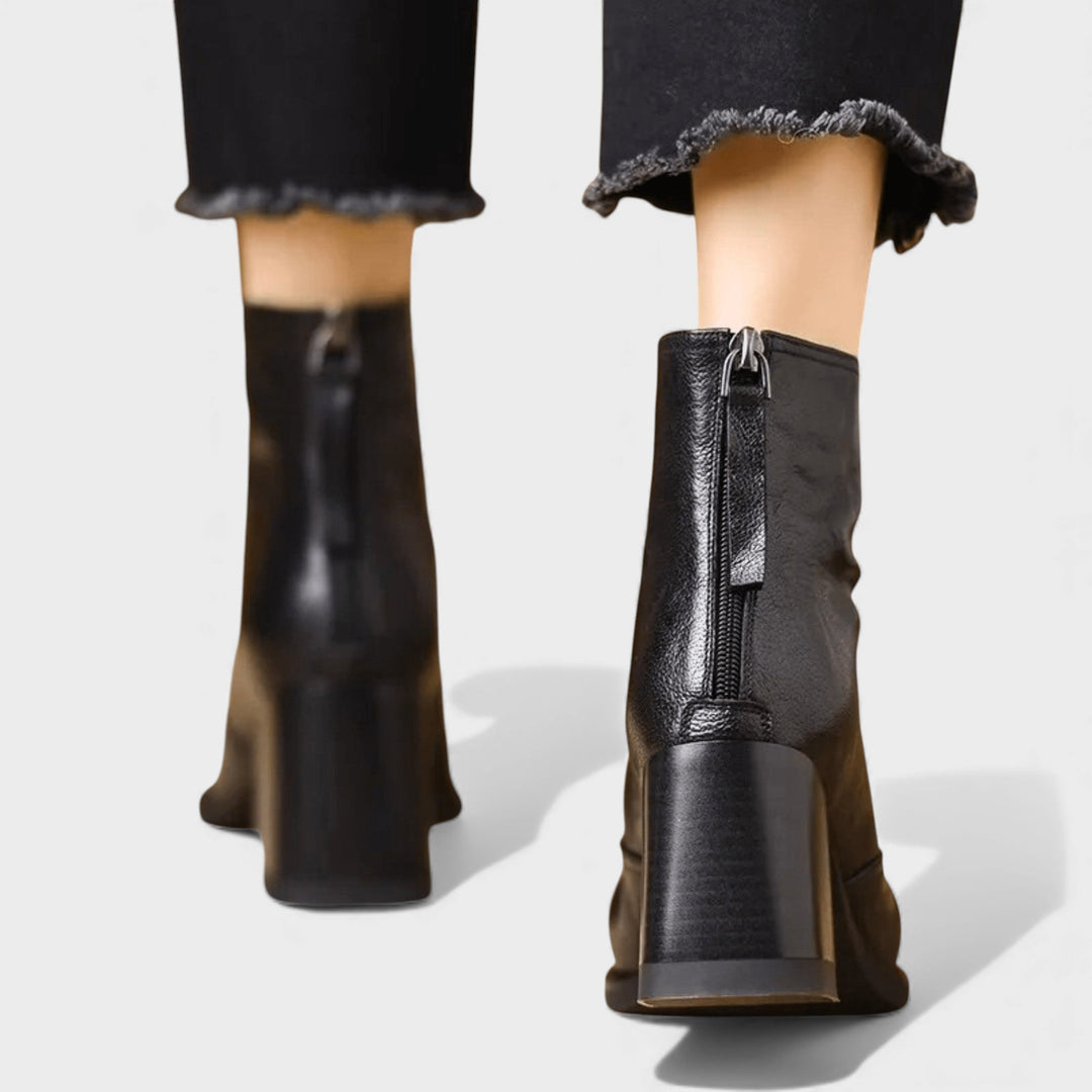 Sélia - Botas de Tacão Médio